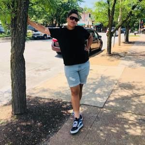 Meet your Posher, Halley